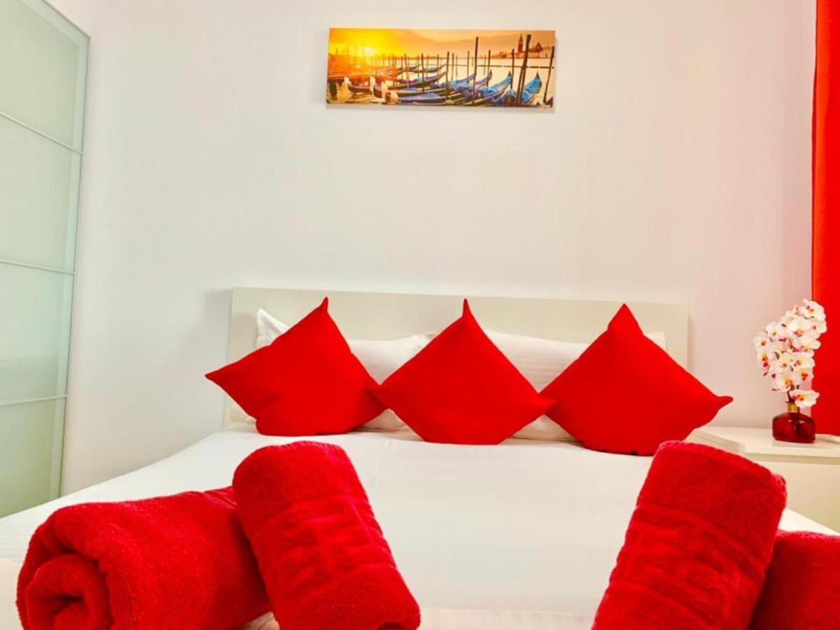 יאשי Palas View Apartments Near Palas Mall מראה חיצוני תמונה